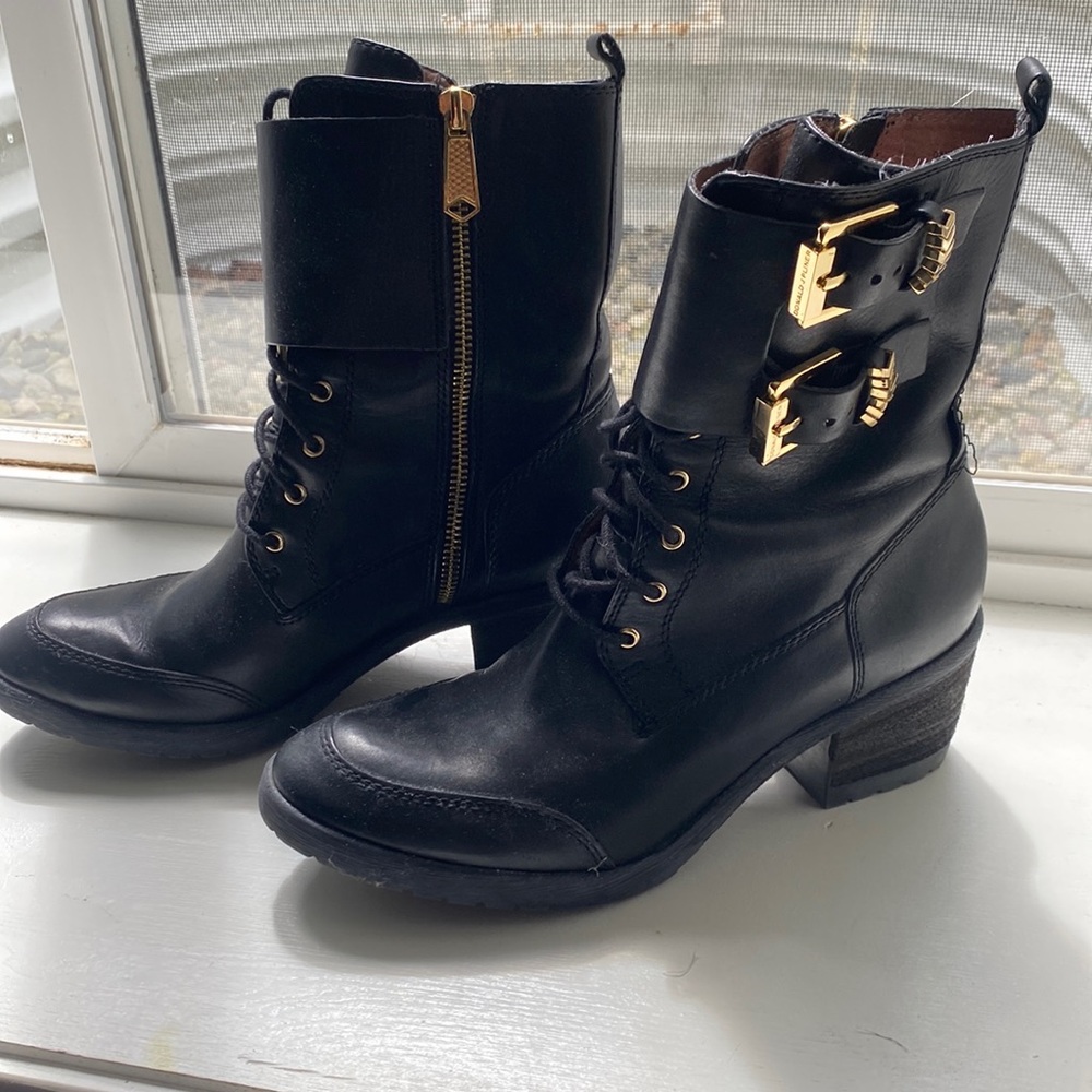 Donald Pliner combat boots - 💯 leather